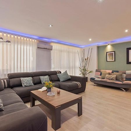 Luxury Apartment City Centre Grenada Zewnętrze zdjęcie